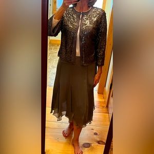 Isda & Co Sequin and Silk Organza 2 Piece